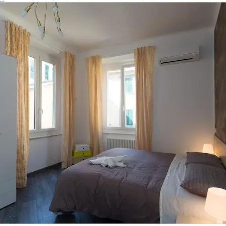 Casa Acquario Vintage * ג'נובה